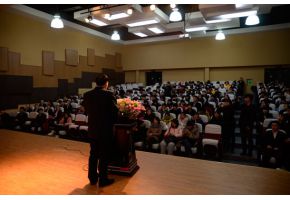 北京市现代音乐学校召开2012-2013学年学期教育工作总结表彰大会