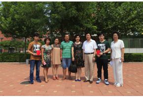 北京市现代音乐学校“双胞胎”兄弟分别考取上戏中戏