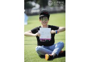 超级女声百强选手王玉琦入读我校
