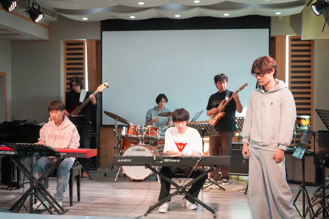 1763947041326728.jpg 640_wx_fmt=jpeg&from=appmsg&tp=webp&wxfrom=5&wx_lazy=1 (9).JPG