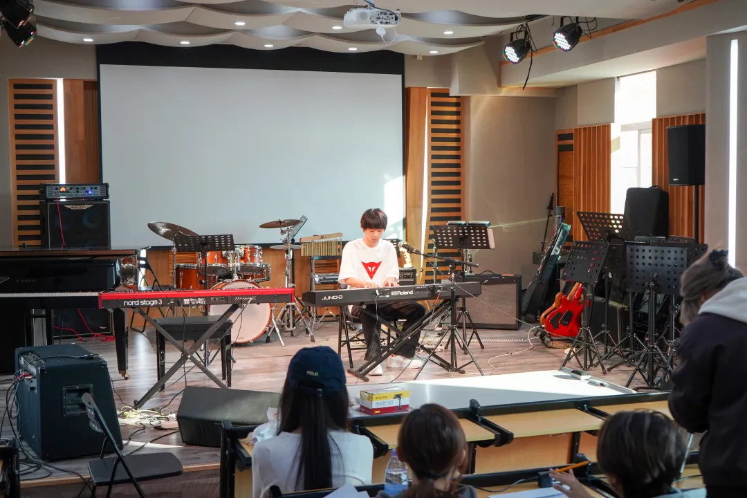 1763947129976109.jpg 640_wx_fmt=jpeg&from=appmsg&tp=webp&wxfrom=5&wx_lazy=1 (17).JPG