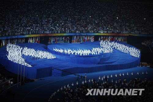 残奥会开幕式《飞翔》1_看图王.jpg
