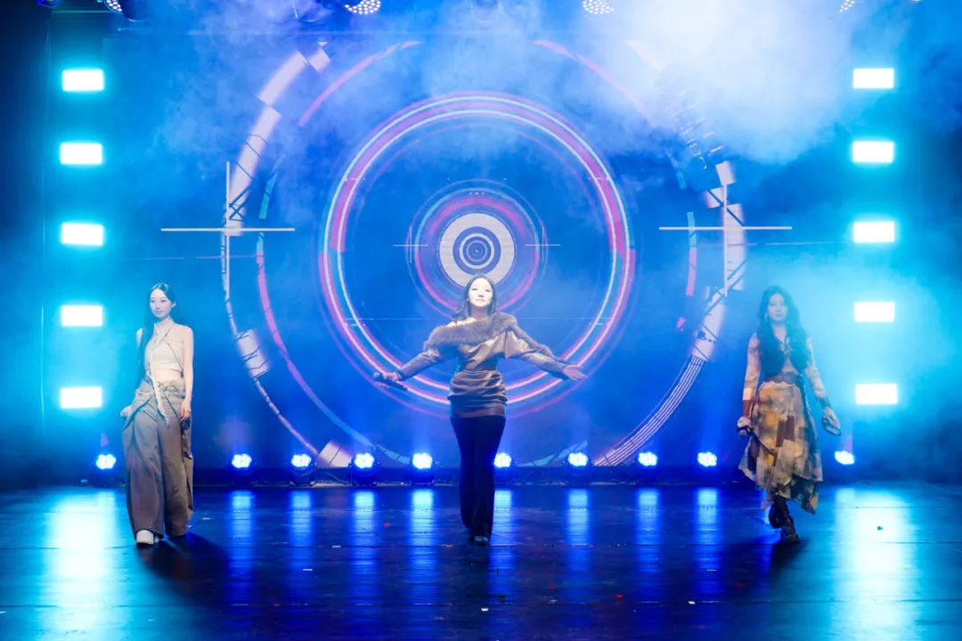 1765346241589479.jpg 640_wx_fmt=jpeg&from=appmsg&tp=webp&wxfrom=5&wx_lazy=1 (9).JPG