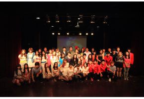 北京市现代音乐学校声乐部“筑梦”2012迎新演唱会成功举行